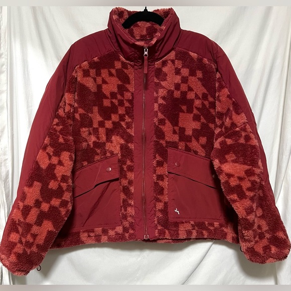 LIKE NEW JoyLab Printed High Pile Fleece Zip Up Jacket Winter Warm Cozy Cropped - Picture 2 of 12